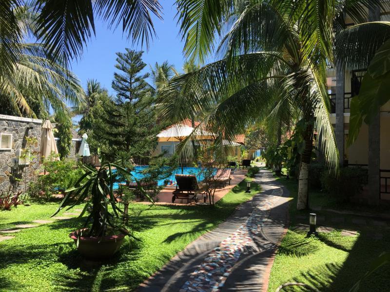 Ngoc Bich Bungalow Hotel Phan Thiết Eksteriør billede